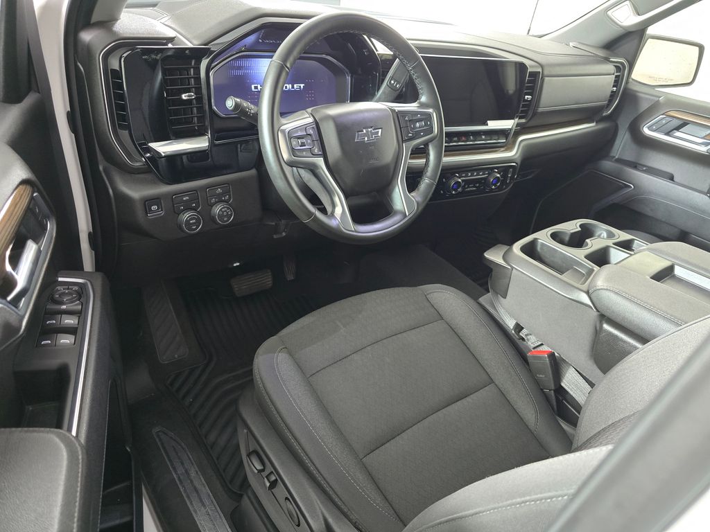 2026 Chevrolet Silverado 1500 RST - Photo 10