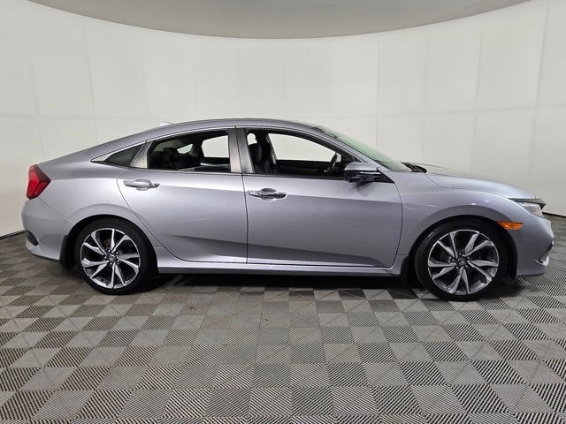 Used 2019 Honda Civic Touring with VIN JHMFC1F97KX007680 for sale in Baxter, Minnesota