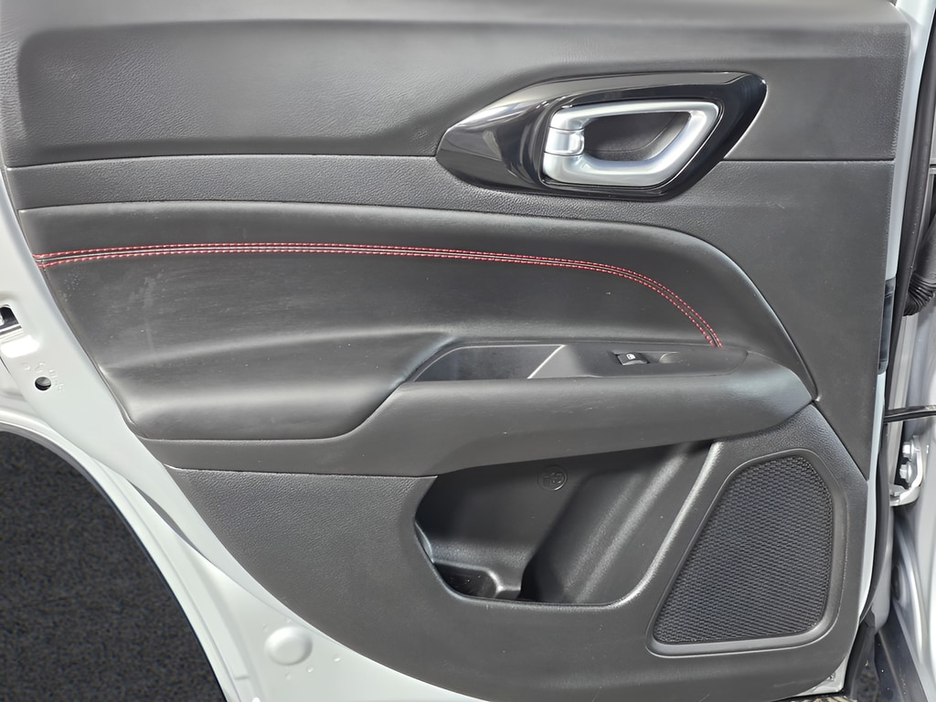 2025 Jeep Compass Trailhawk - Photo 36