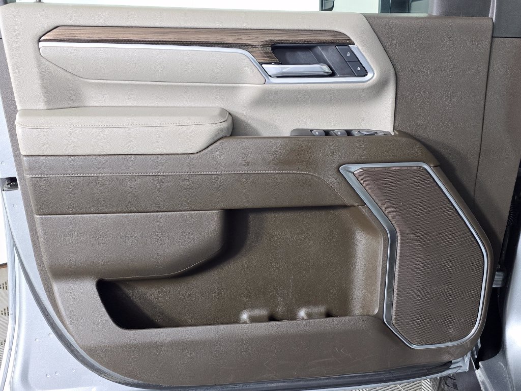 2025 Chevrolet Silverado 3500HD LT - Photo 31