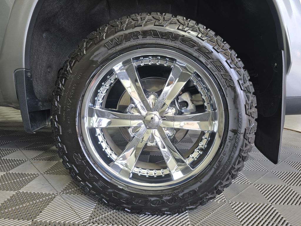 2023 Chevrolet Silverado 1500 RST - Photo 38