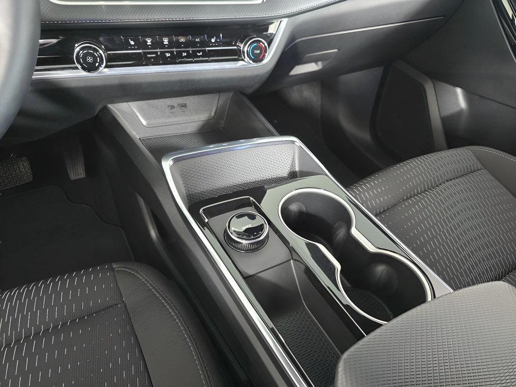 2026 Chevrolet Equinox LT - Photo 23