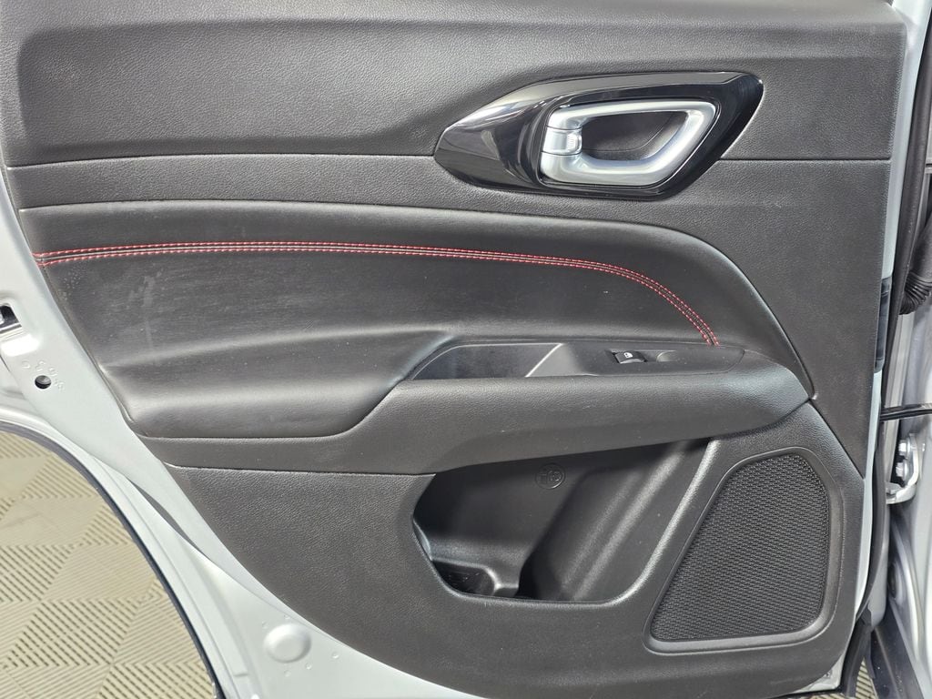2025 Jeep Compass Trailhawk - Photo 36