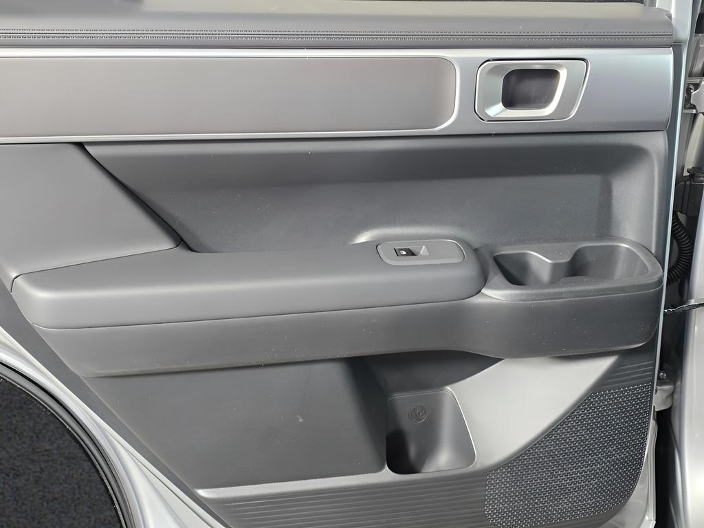 2026 Hyundai Santa Fe SE - Photo 23