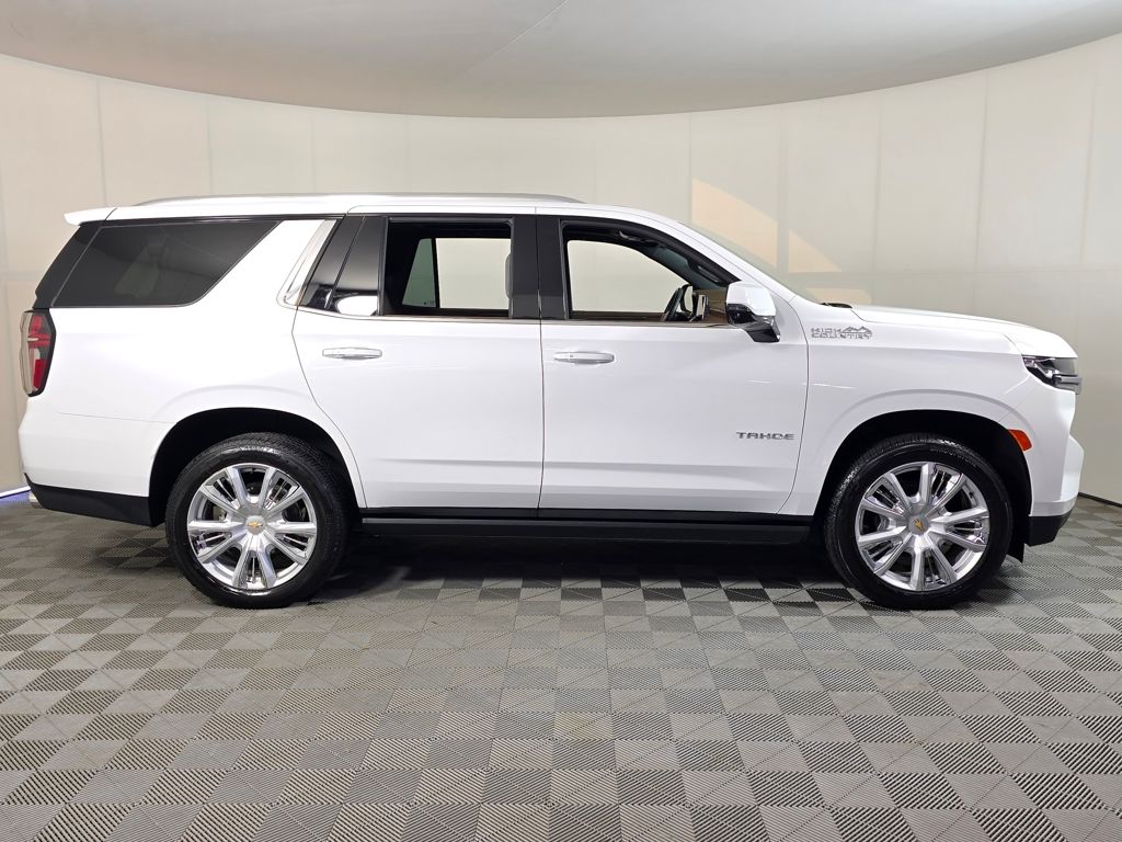 Used 2024 Chevrolet Tahoe High Country with VIN 1GNSKTKL8RR118373 for sale in Baxter, Minnesota