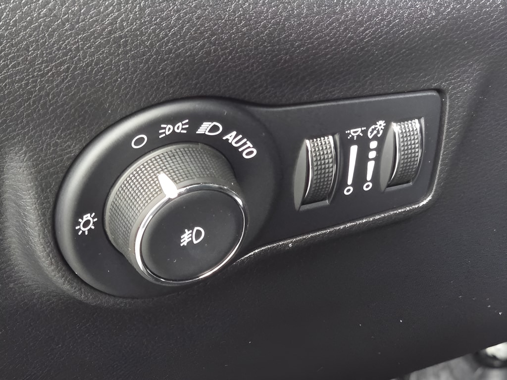 2025 Jeep Compass Trailhawk - Photo 23