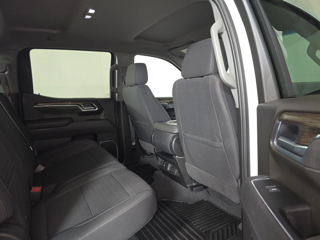 2026 Chevrolet Silverado 1500 RST - Photo 17