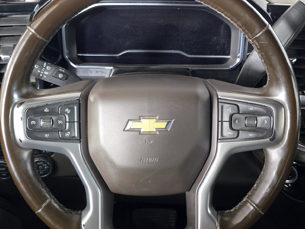 2025 Chevrolet Silverado 3500HD LT - Photo 21