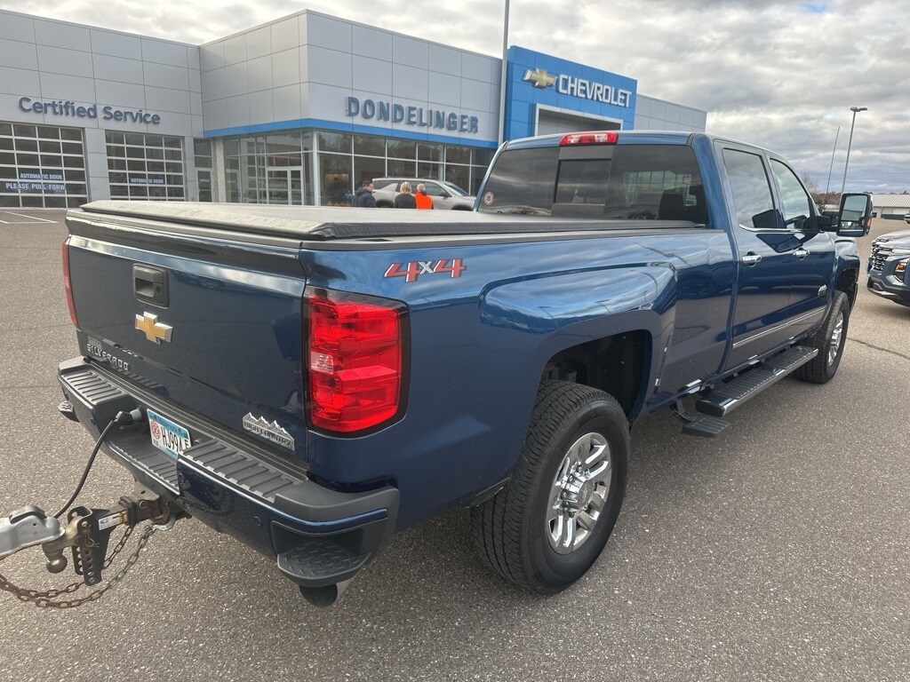 Used 2019 Chevrolet Silverado 3500HD High Country Truck Crew Cab