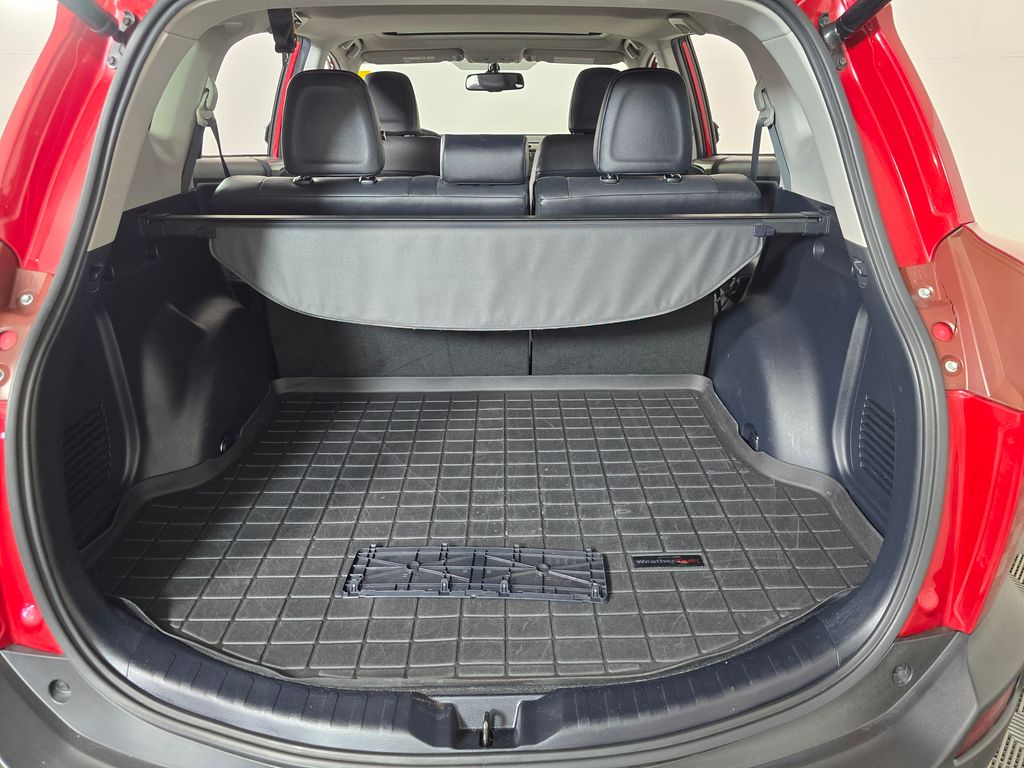 2015 Toyota RAV4 Limited - Photo 17