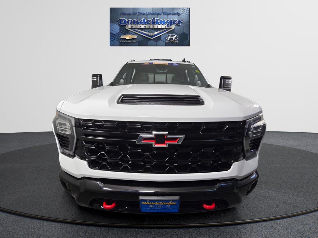 Used 2024 Chevrolet Silverado 2500HD ZR2 with VIN 1GC4YYE7XRF464227 for sale in Baxter, Minnesota