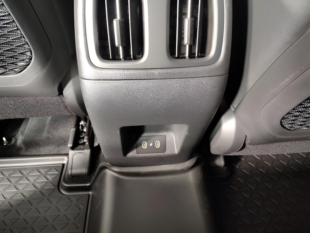 2026 Hyundai Santa Cruz Limited - Photo 27