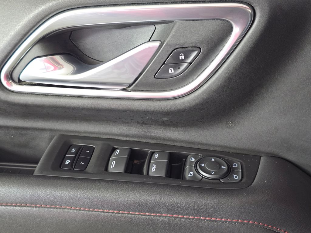 2022 Chevrolet Suburban RST - Photo 33