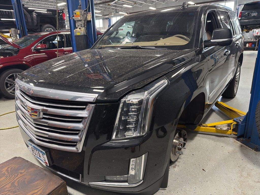 2018 Cadillac Escalade's photo