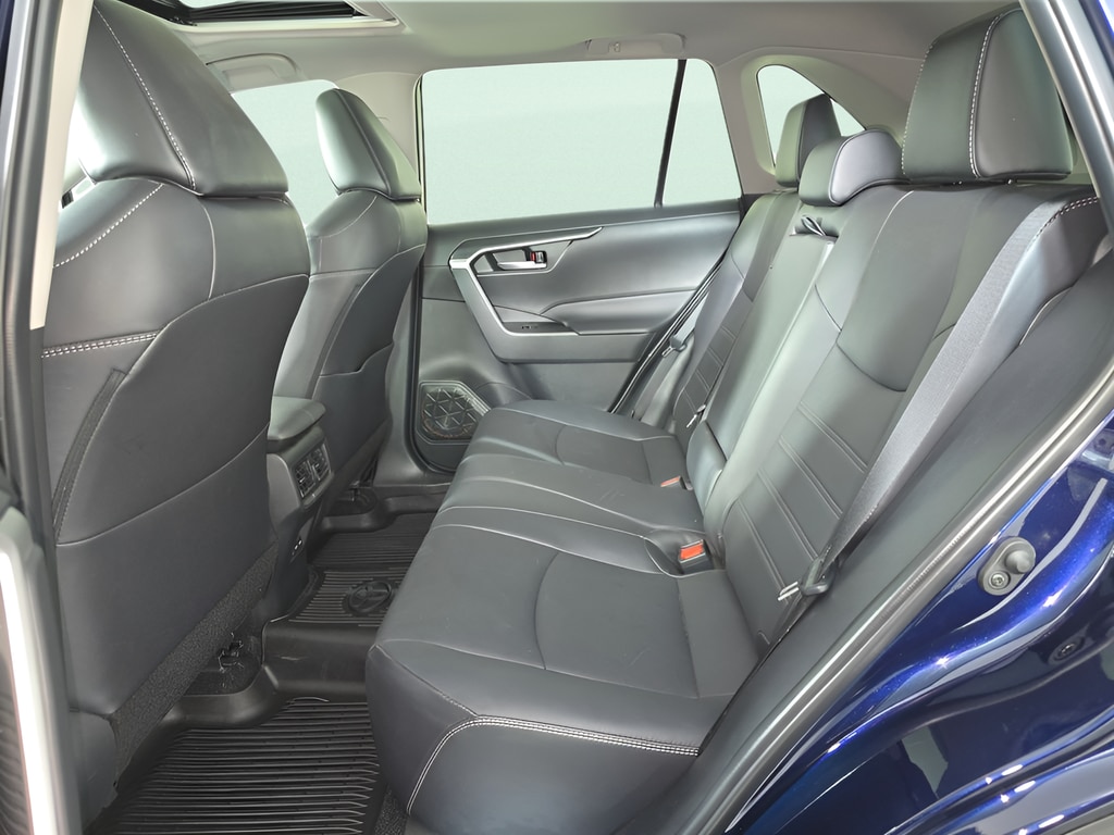 2024 Toyota RAV4 XLE Premium - Photo 15