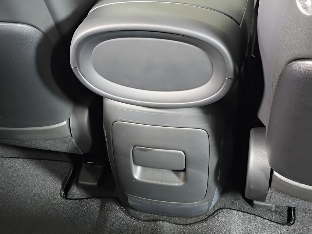 2026 Hyundai Palisade SEL - Photo 15