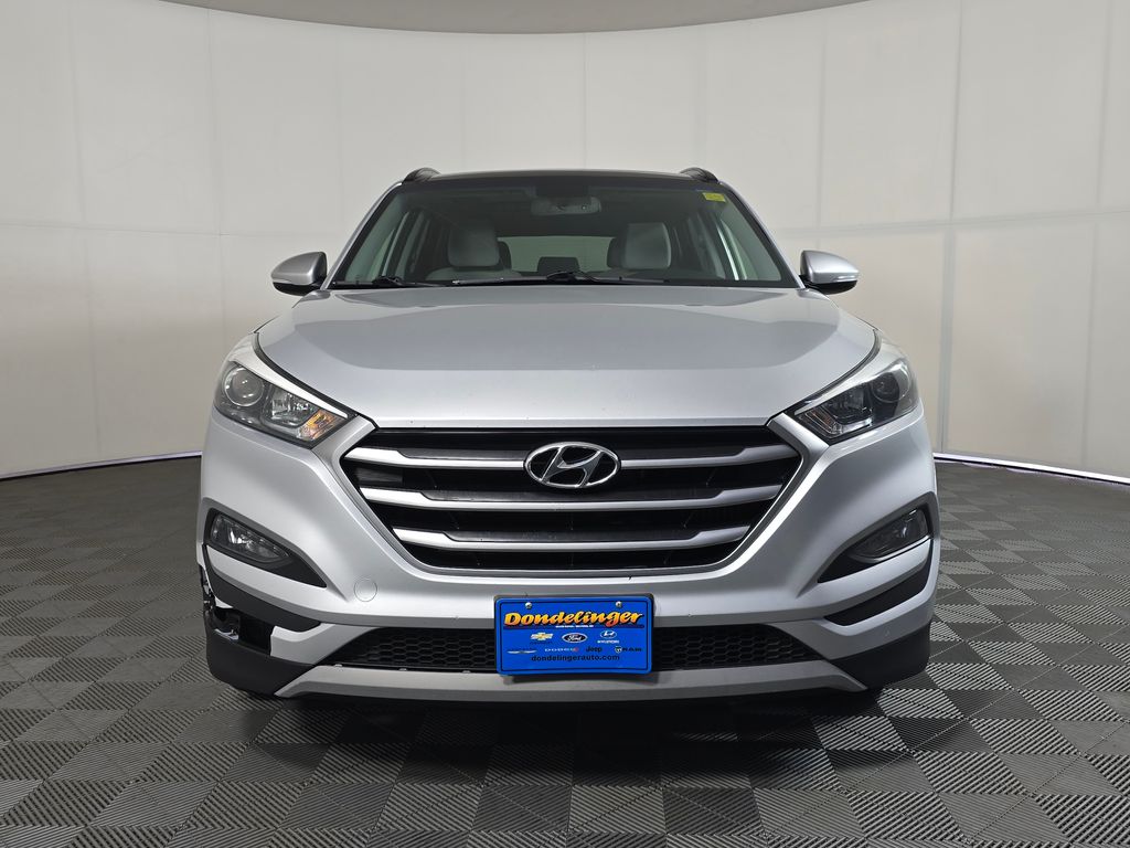 Used 2018 Hyundai Tucson Value with VIN KM8J3CA28JU655512 for sale in Baxter, Minnesota