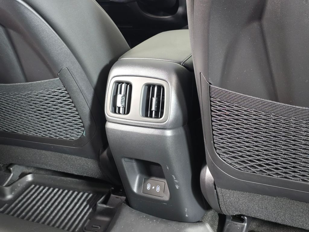 2025 Hyundai Tucson SEL Convenience - Photo 18
