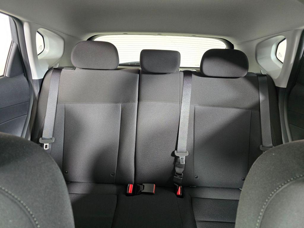 2026 Hyundai Kona SE - Photo 11