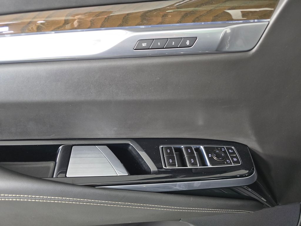 2025 Cadillac Escalade Sport Platinum - Photo 24
