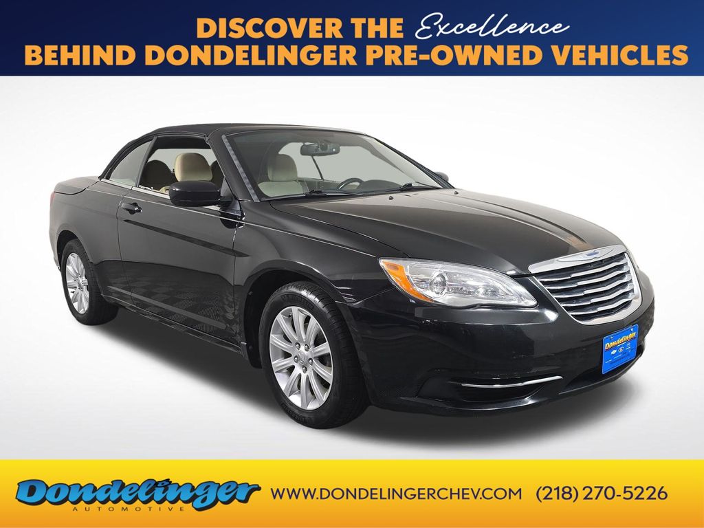 2011 Chrysler 200