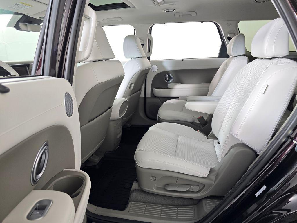 2026 Hyundai Palisade SEL Convenience - Photo 13