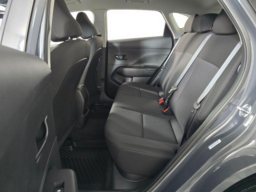 2026 Hyundai Kona SE - Photo 12