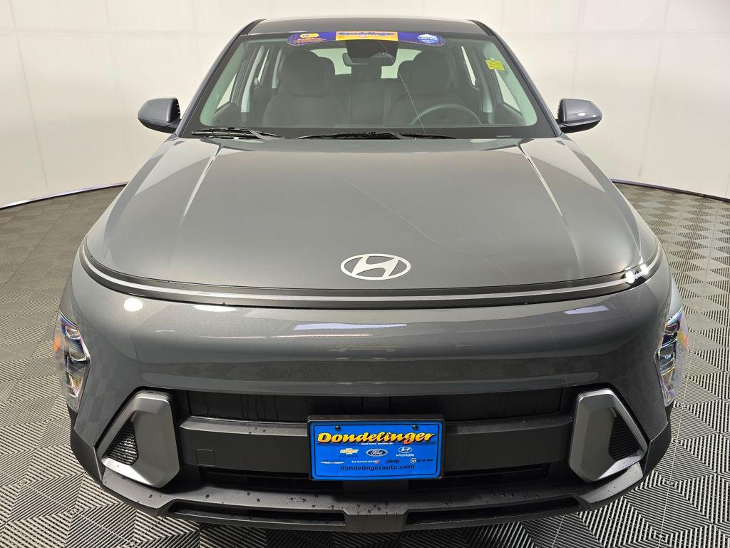 2026 Hyundai Kona SE - Photo 8