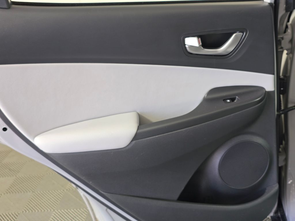 2022 Hyundai Kona Limited - Photo 33