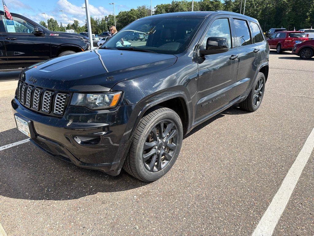 2021 Jeep Grand Cherokee Laredo X 4WD's photo