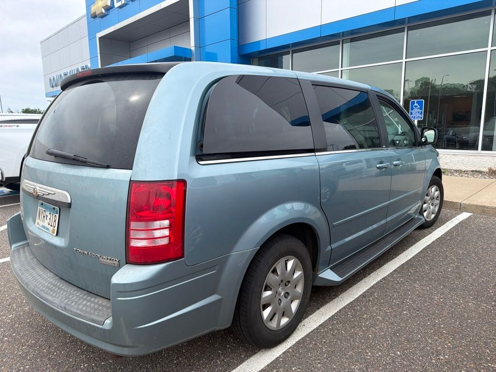 Used 2009 Chrysler Town & Country LX Van