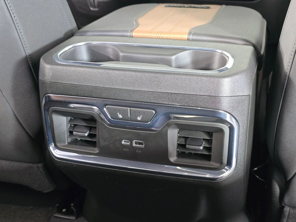 2025 Chevrolet Silverado 2500HD High Country - Photo 18