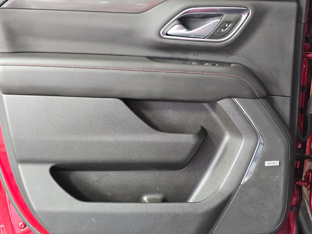 2022 Chevrolet Suburban RST - Photo 34