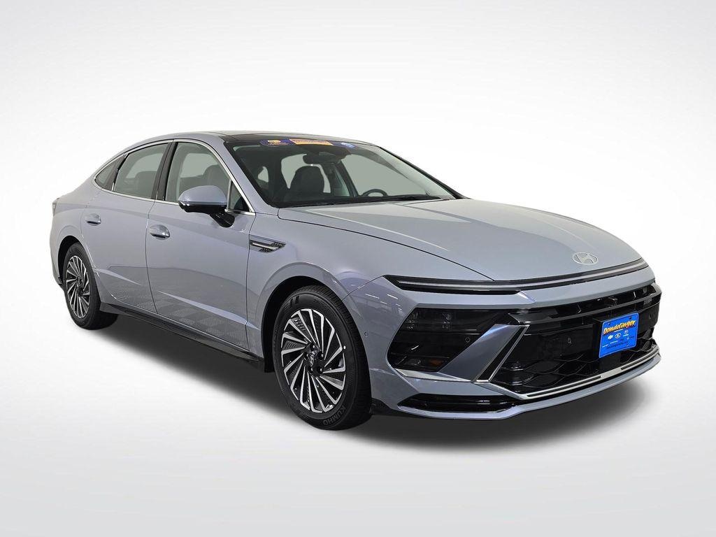 New 2026 Hyundai Sonata Hybrid Limited Sedan
