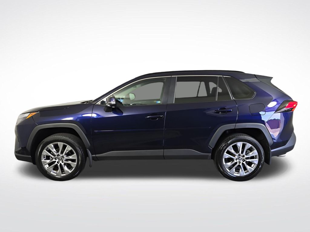2024 Toyota RAV4 XLE Premium - Photo 4