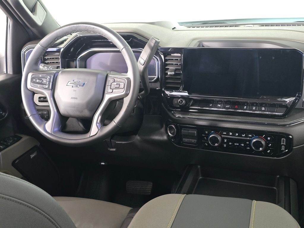 2024 Chevrolet Silverado 2500HD ZR2 - Photo 17