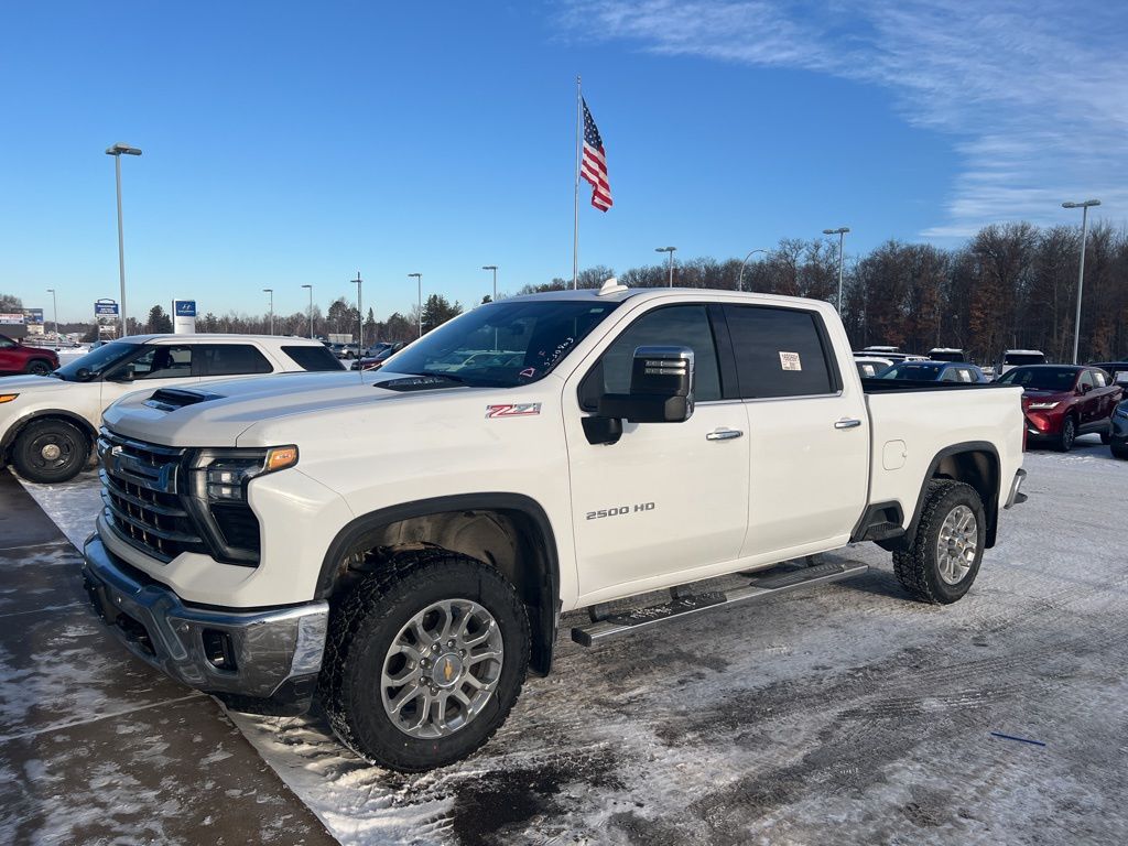 2025 Chevrolet Silverado 2500HD LTZ's photo