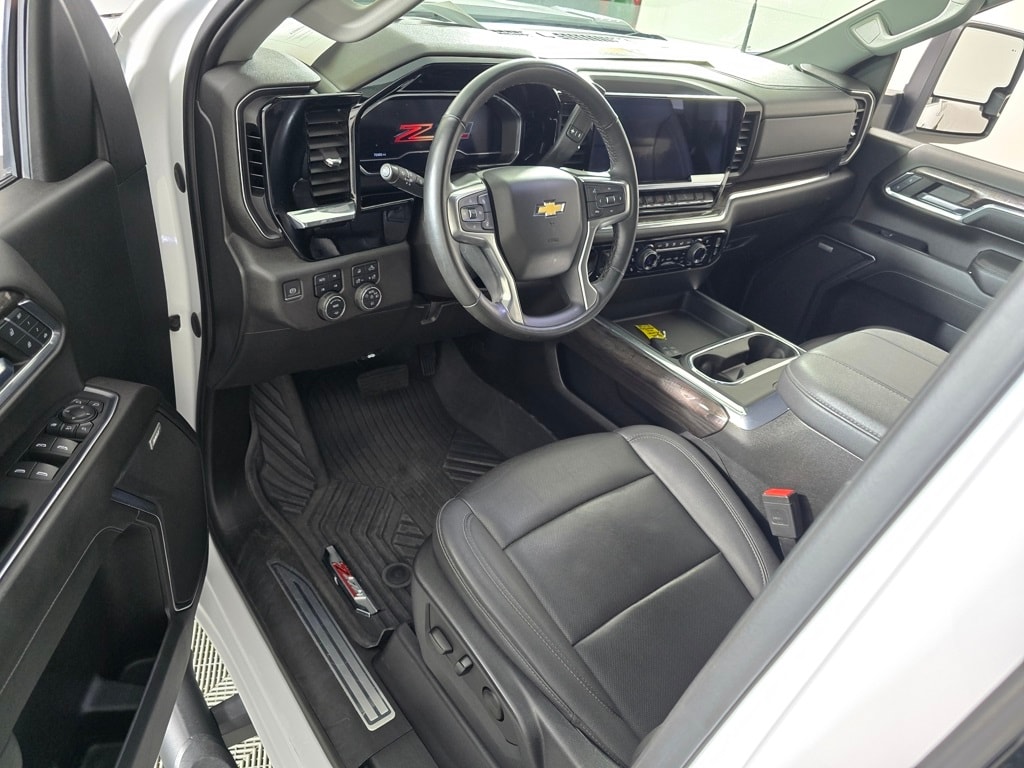 Used 2024 Chevrolet Silverado 3500HD LTZ with VIN 1GC4YUEY7RF141352 for sale in Baxter, Minnesota