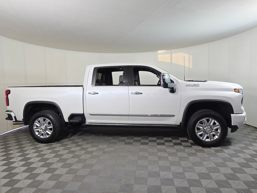 2025 Chevrolet Silverado 2500HD High Country - Photo 8