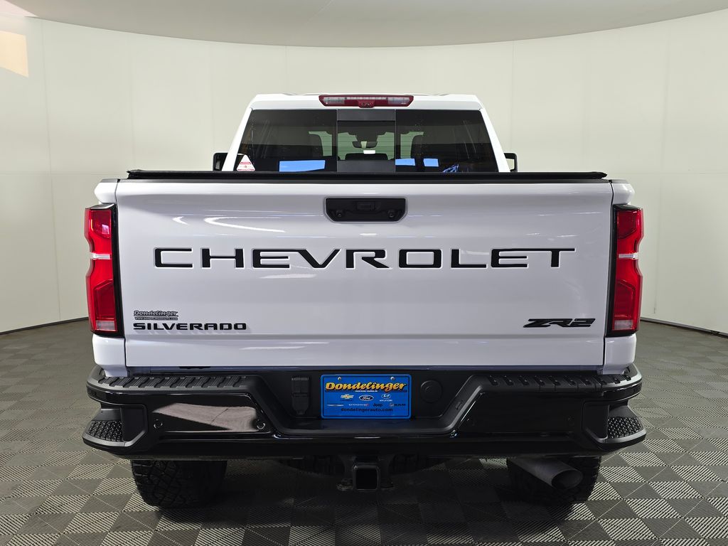 2024 Chevrolet Silverado 2500HD ZR2 - Photo 6