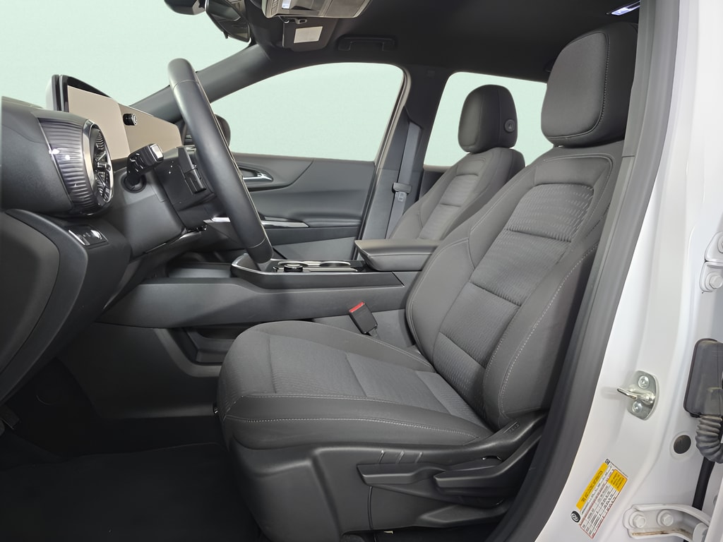 2026 Chevrolet Equinox LT - Photo 11