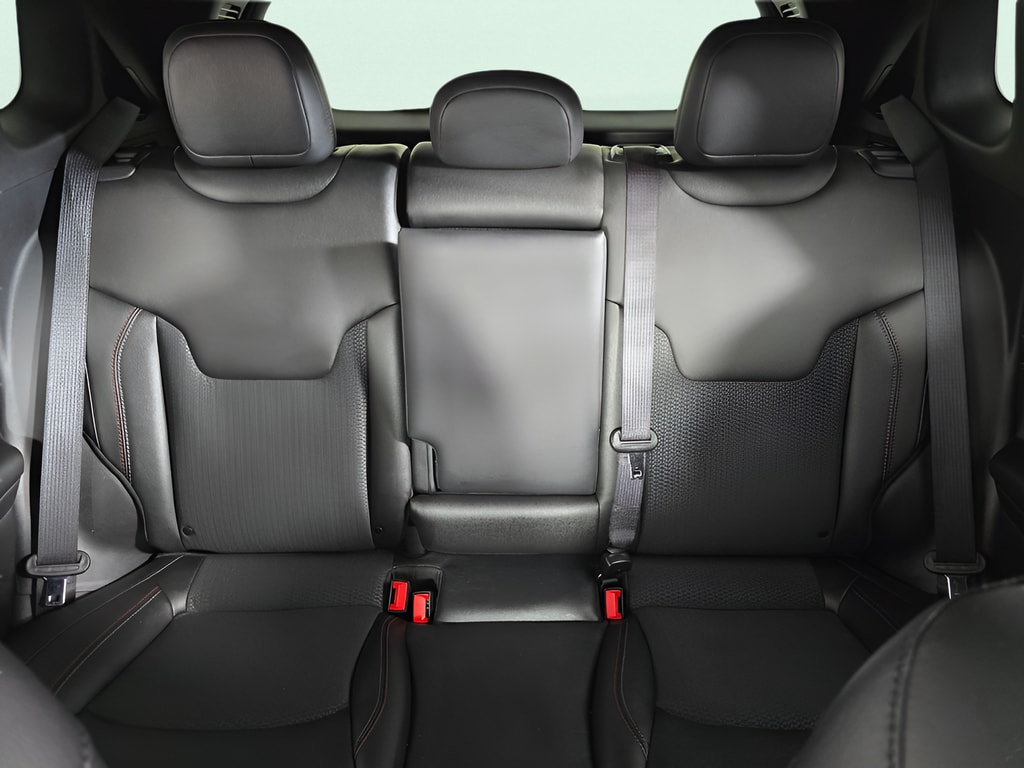 2025 Jeep Compass Trailhawk - Photo 14