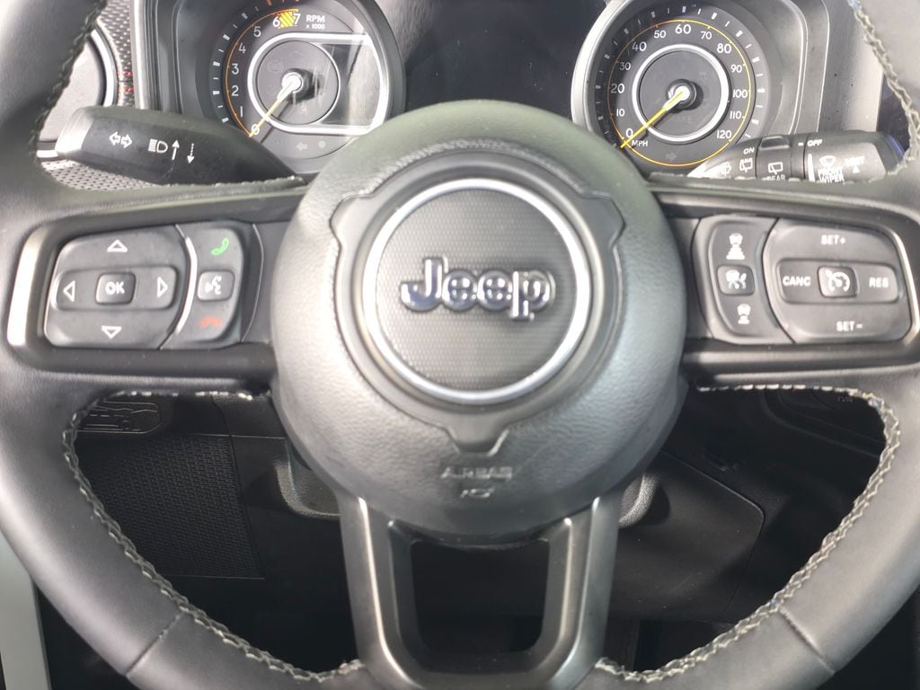 2025 Jeep Wrangler 4-Door Rubicon - Photo 22