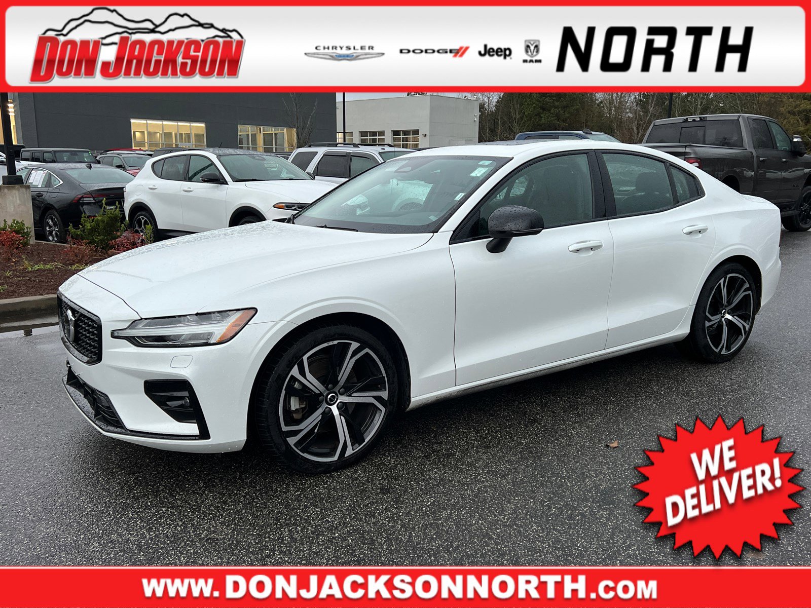 2024 Volvo S60 Core's photo