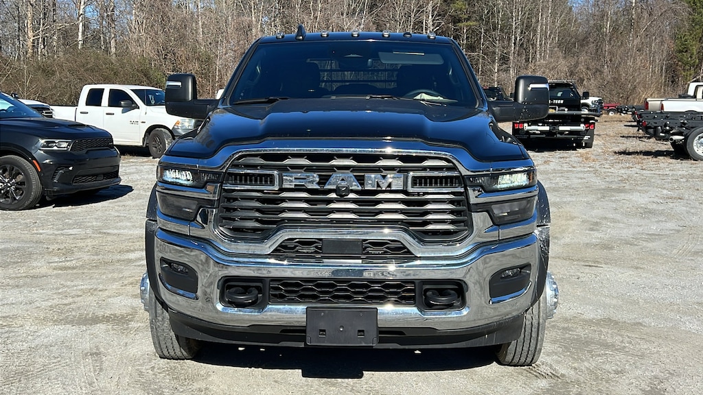 Used 2025 Ram 5500 Chassis Cab Tradesman/Big Horn Truck Crew Cab