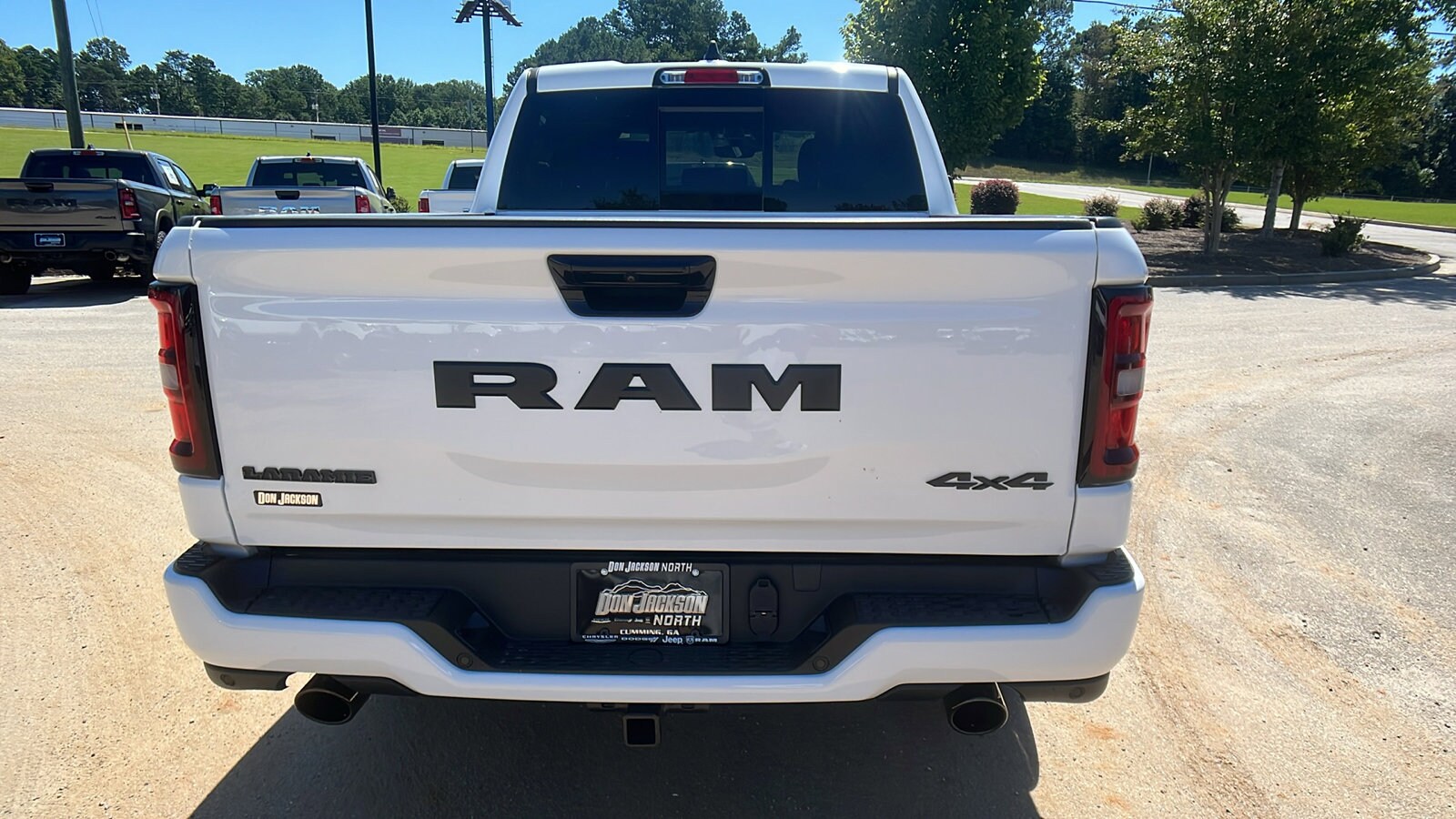 2026 RAM 1500 Laramie - Photo 9
