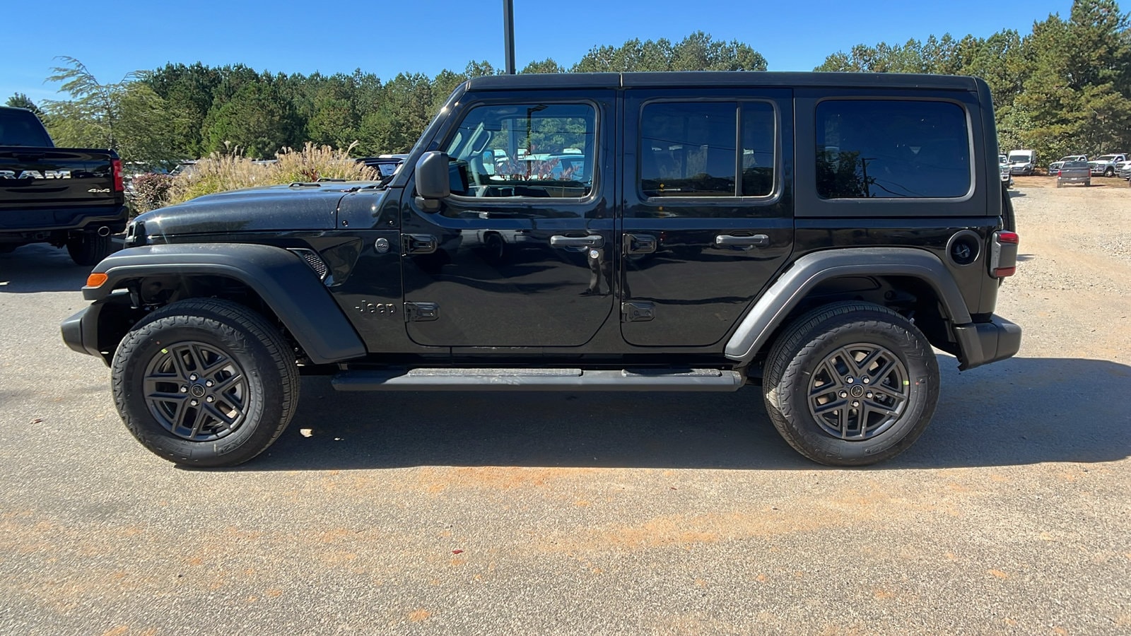 2026 Jeep Wrangler 4-Door Sport S - Photo 11