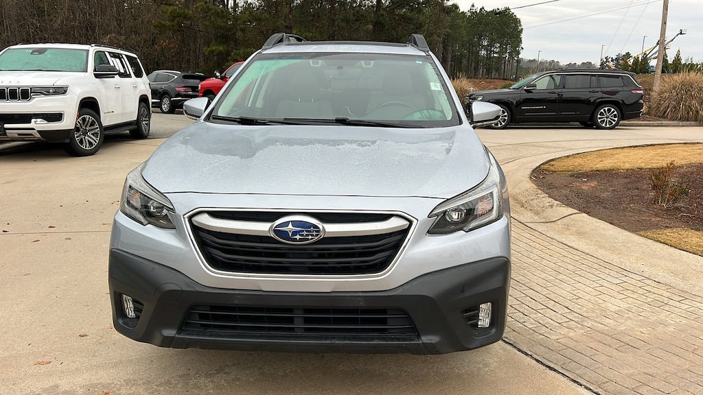 Used 2022 Subaru Outback Premium SUV