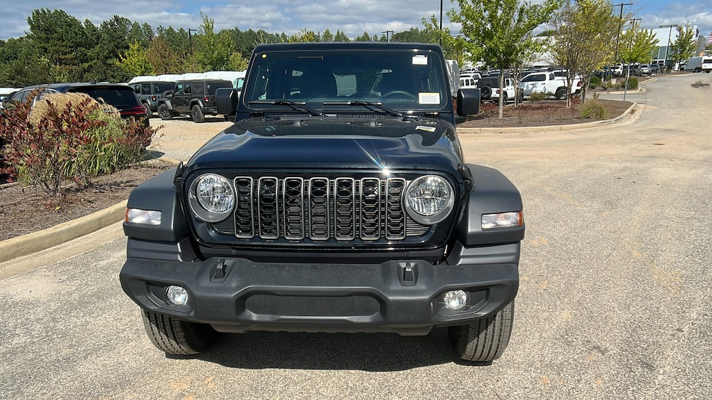 New 2026 Jeep Wrangler 4-DOOR SPORT Sport Utility