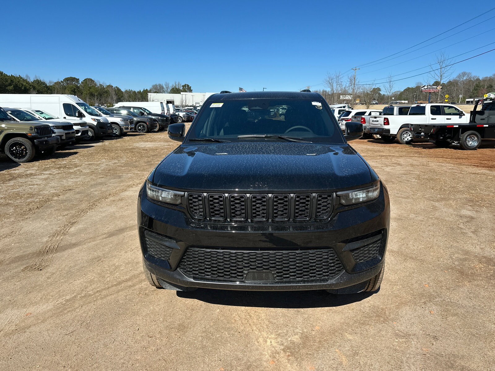 2025 Jeep Grand Cherokee Altitude X photo 2